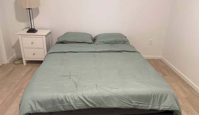 3-bedroom condo in charming Vail with AC, WiFi. Enjoy your stay
