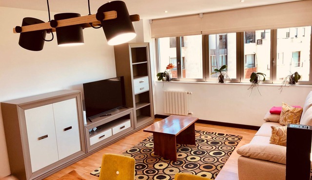3-bedroom condo in fabulous Santander with WiFi