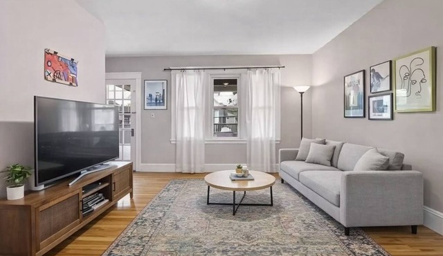 3-bedroom condo in Watertown with AC and comfort