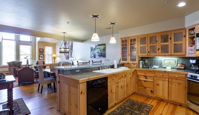 3 Bedroom Condo - The Lodges at Deer Valley