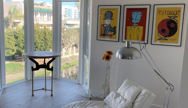 3-bedroom condo, steps to Venice Beach and Venice Beach Boardwalk