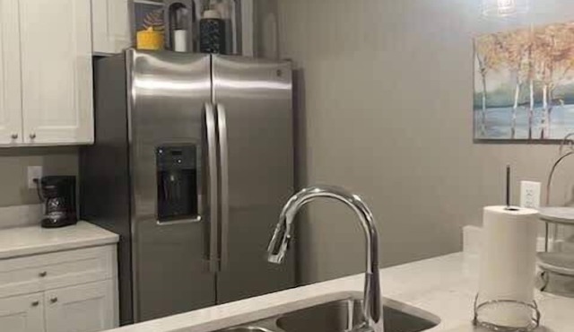 3 Bedroom Condo with a King bed in Bettendorf