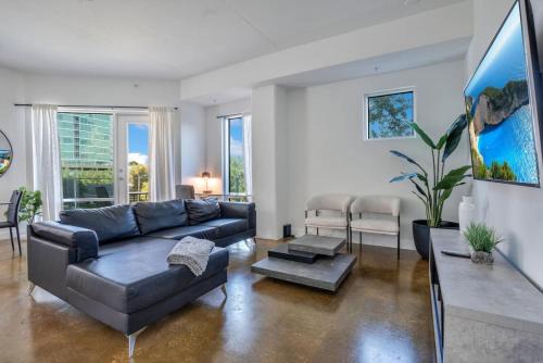 3 bedroom Corner Suite