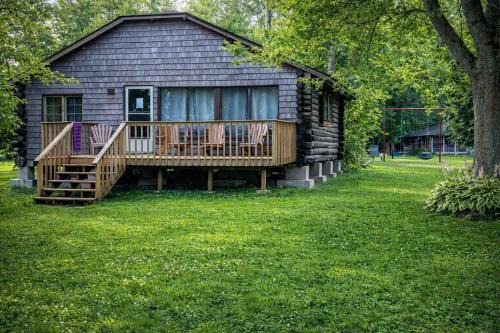 3-Bedroom Cottage #7 - Balsam Lake