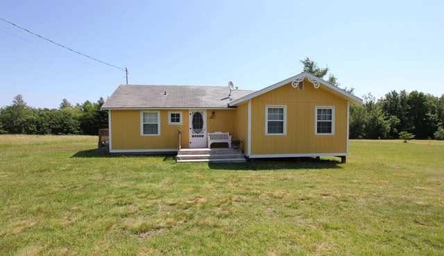3 Bedroom Cottage Near PEI National Park!