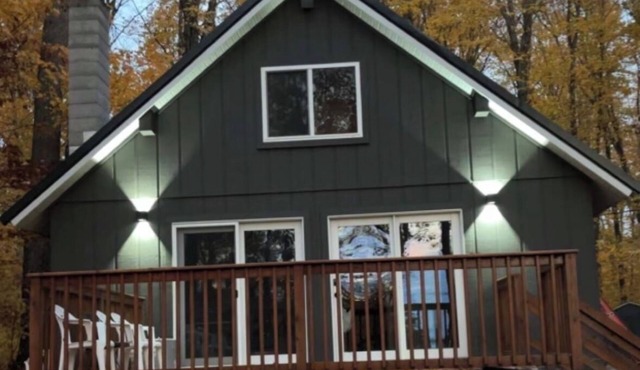 3-bedroom cottage in charming McMillan with WiFi in the East Lake Community
