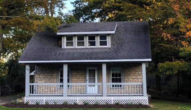 3-bedroom cottage in Mayville, NY near Chautauqua Institution's Main Gate.