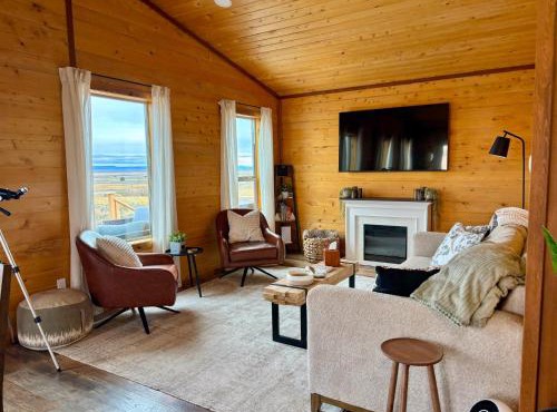 3 Bedroom Cottage - Oregon Outback - Sauna - Pacific Flyway For Great Bird Watching!