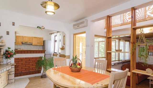 3 bedroom cozy apartment in Vela Luka