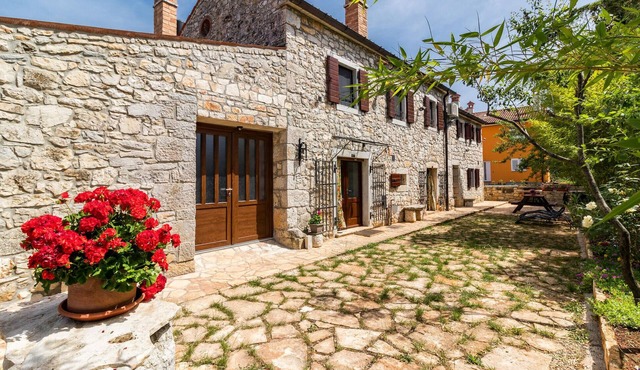 3 bedroom cozy home in Kosinozici