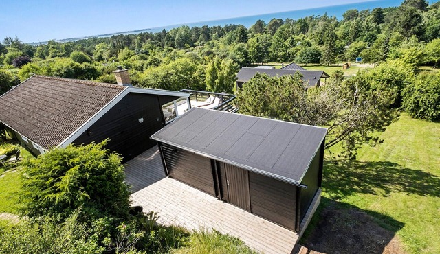 3 bedroom cozy home in Fårevejle