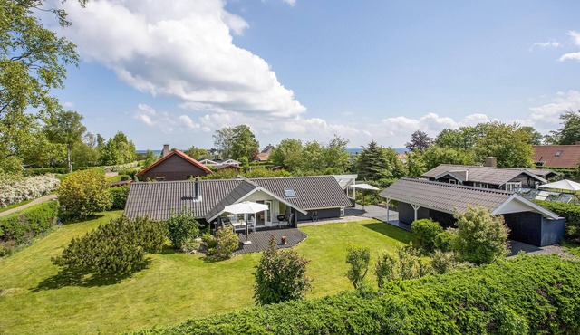 3 bedroom cozy home in Odder