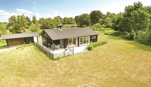 3 bedroom cozy home in Rønne