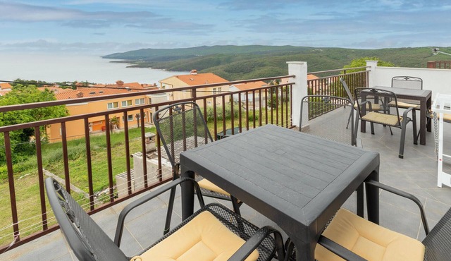 3 bedroom cozy home in Rabac