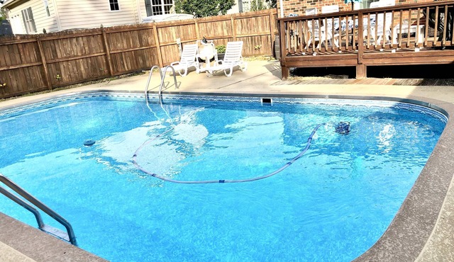 3 bedroom cozy yet spacious home w/in-ground pool