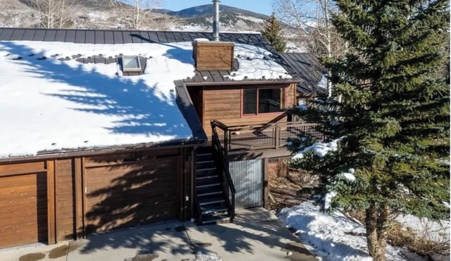 3-bedroom dog friendly townhome in beautiful Silverthorne