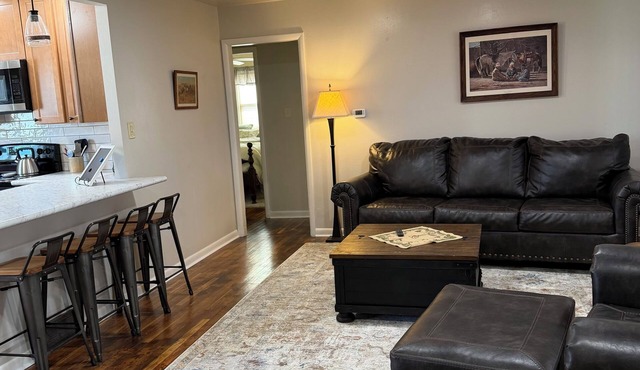 3-bedroom family friendly home in Sterling with cool AC breeze