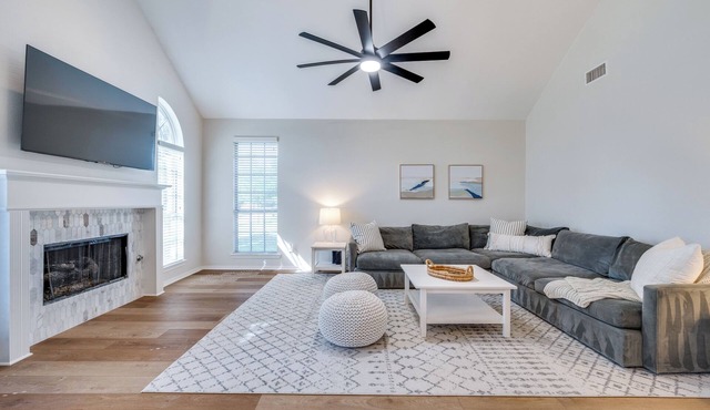 3 Bedroom Family Friendly House w/Southern Charm
