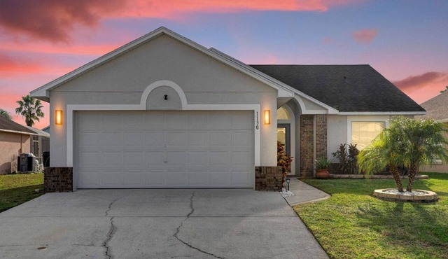 3 Bedroom Family Retreat Near The Magic