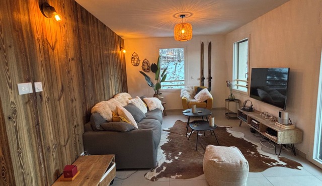 3 bedroom flat in Briançon-Serre Chevalier, 150m from lift, shops & restaurants