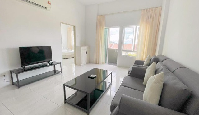 3 Bedroom for 6 Pax /Apartment with Share pool