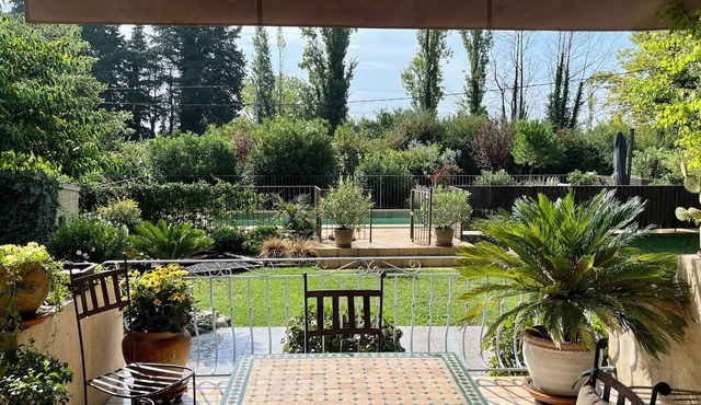 3 bedroom country house sleeps 6