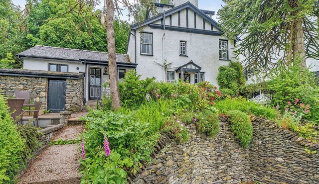 3 bedroom accommodation in Bowness-on-Windermere