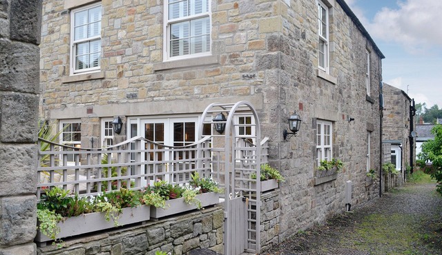 3 bedroom accommodation in Corbridge, near Hexham
