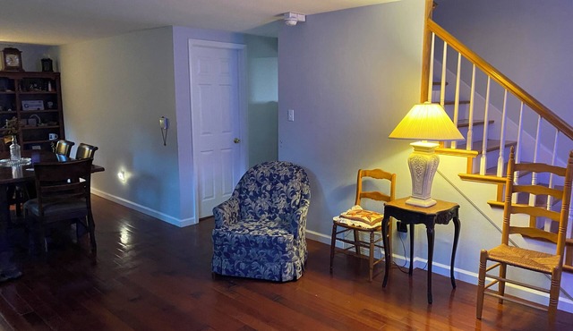 3 bedroom getaway located 10 minutes from Penn State & Beaver Stadium