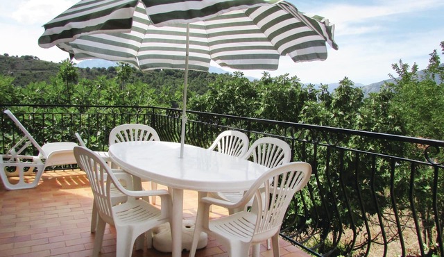 3 bedroom gorgeous home in Valle di Rostino