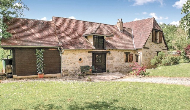 3 bedroom gorgeous home in Fleurac