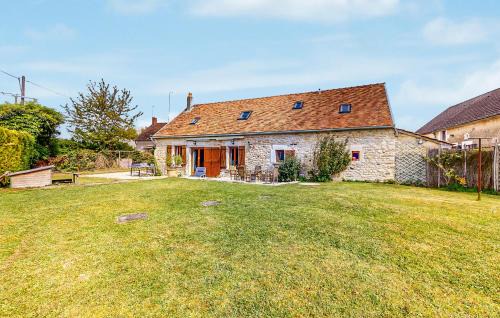3 Bedroom Gorgeous Home In Lainsecq