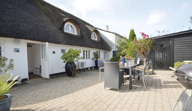 3 bedroom gorgeous home in Højer