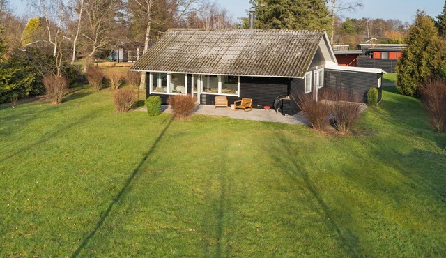 3 bedroom gorgeous home in Stege
