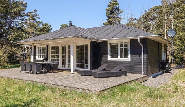 3 bedroom gorgeous home in Nexø