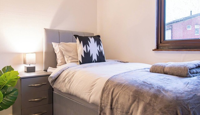 3 Bedroom Home with Parking