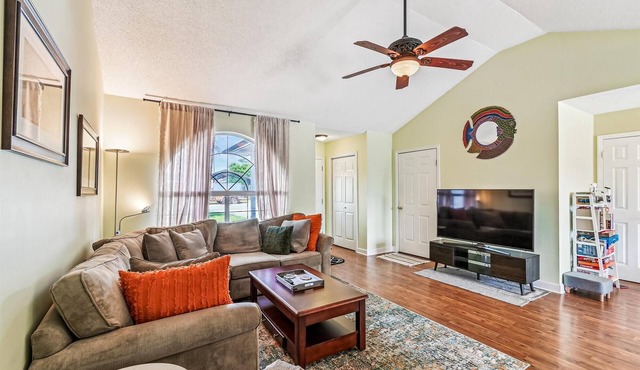 3 Bedroom Home w/Large Private Yard & Garage Parking, Near the Beach!