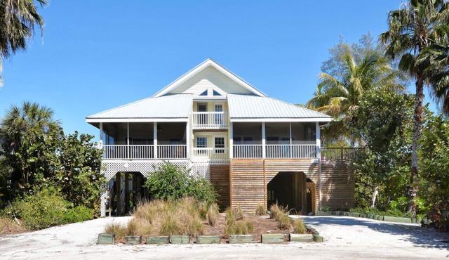 3 Bedroom home directly across the street from the beach!