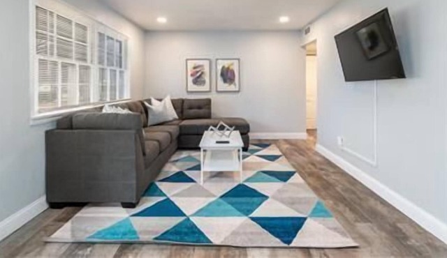 3 Bedroom Home in a Convenient Location JZ Vacation Rentals