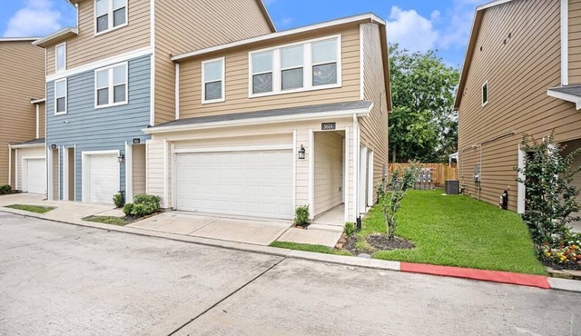 3 bedroom home in gated community