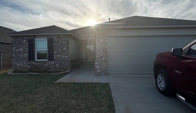 3-bedroom home in Stillwater/Walking distance to a park, 2 miles from OSU.