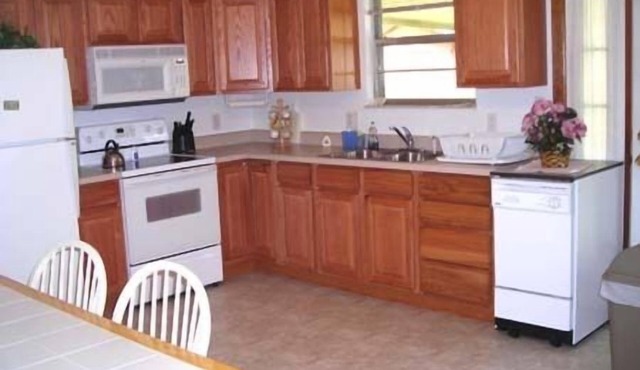 3 bedroom home near St. Louis
