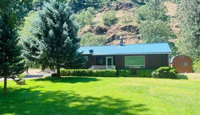 3-Bedroom Home on the Klickitat River