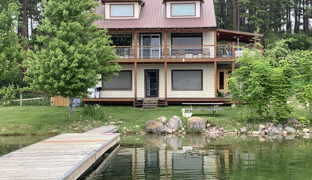 3 Bedroom Home On Waitts Lake With 150 Feet Of Lake Front