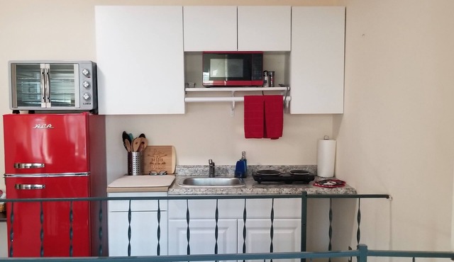 3 bedroom home walking distance to Lake Lavon