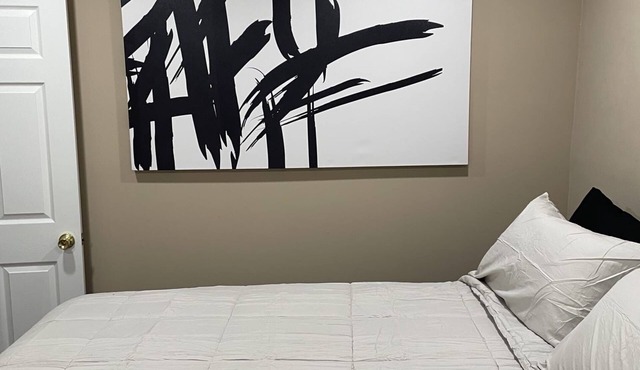 3 Bedroom Home with Long Driveway & Covered Deck