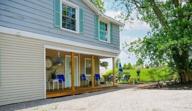 3 Bedroom house DISCOUNT 795 weekly for fall!!!