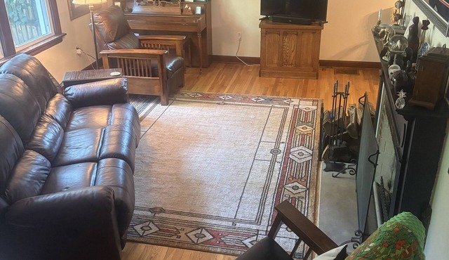 3-Bedroom House in State College - Walk to town, campus, and Beaver Stadium