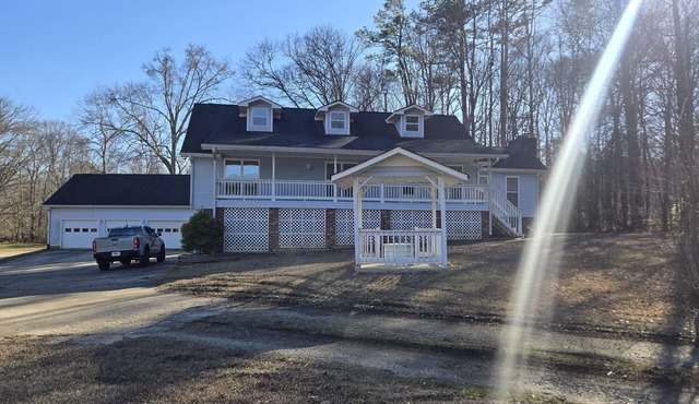 3-bedroom house in amazing location in Sharpsburg, near Peachtree City, Newnan