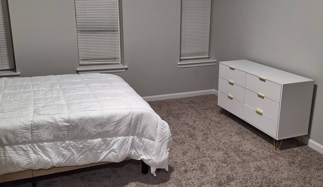 3-bedroom house in amazing Baltimore with WiFi